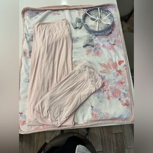 Caden Lane Pink Crib sheet and changing station sheet plus more!